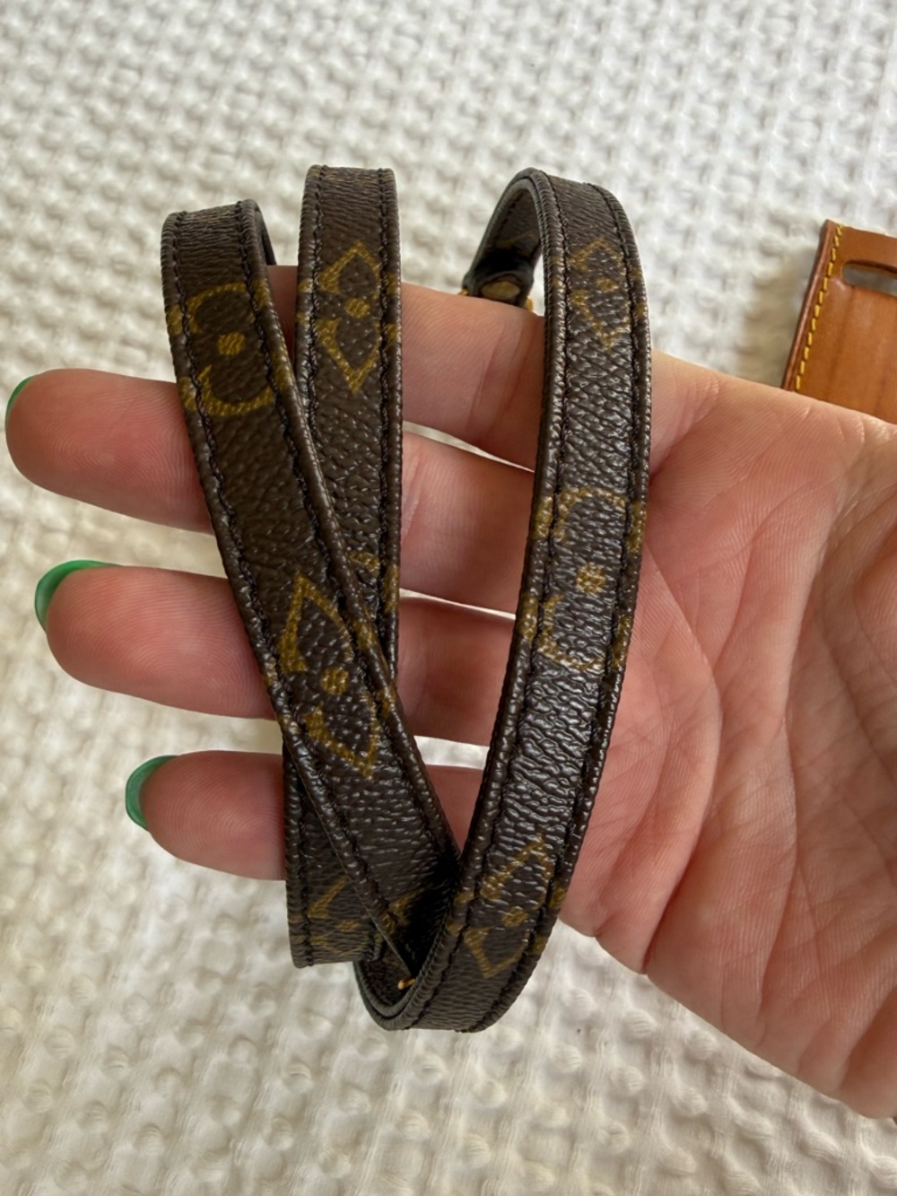 Louis Vuitton Monogram Crossbody Strap - Picture 2 of 7